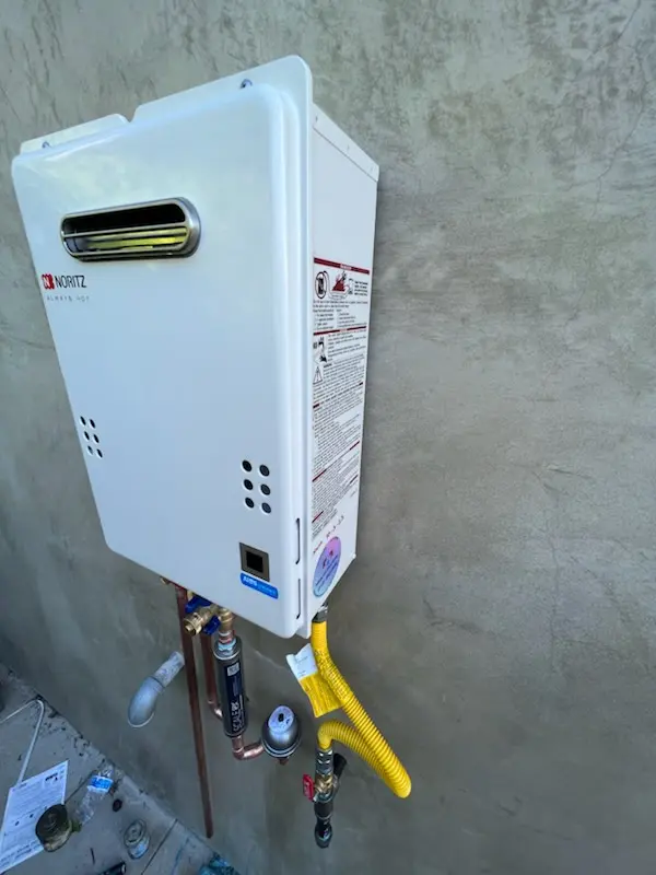 Tankless water heater installation for Gibbon homes